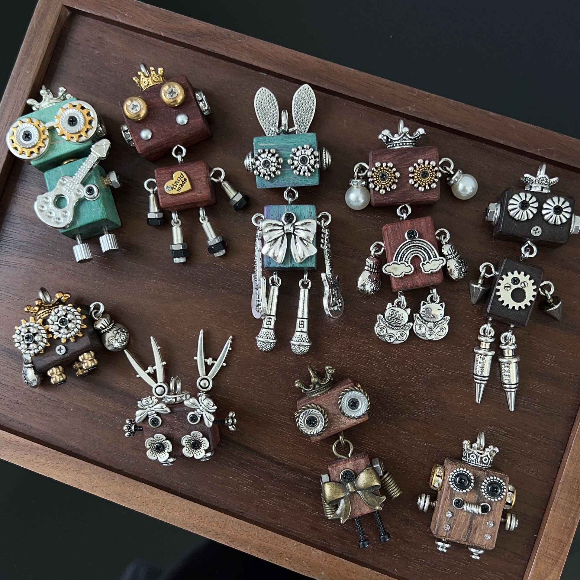 木头机器人朋克风项链吊坠钥匙扣情侣生日礼物可爱车载摆件配件